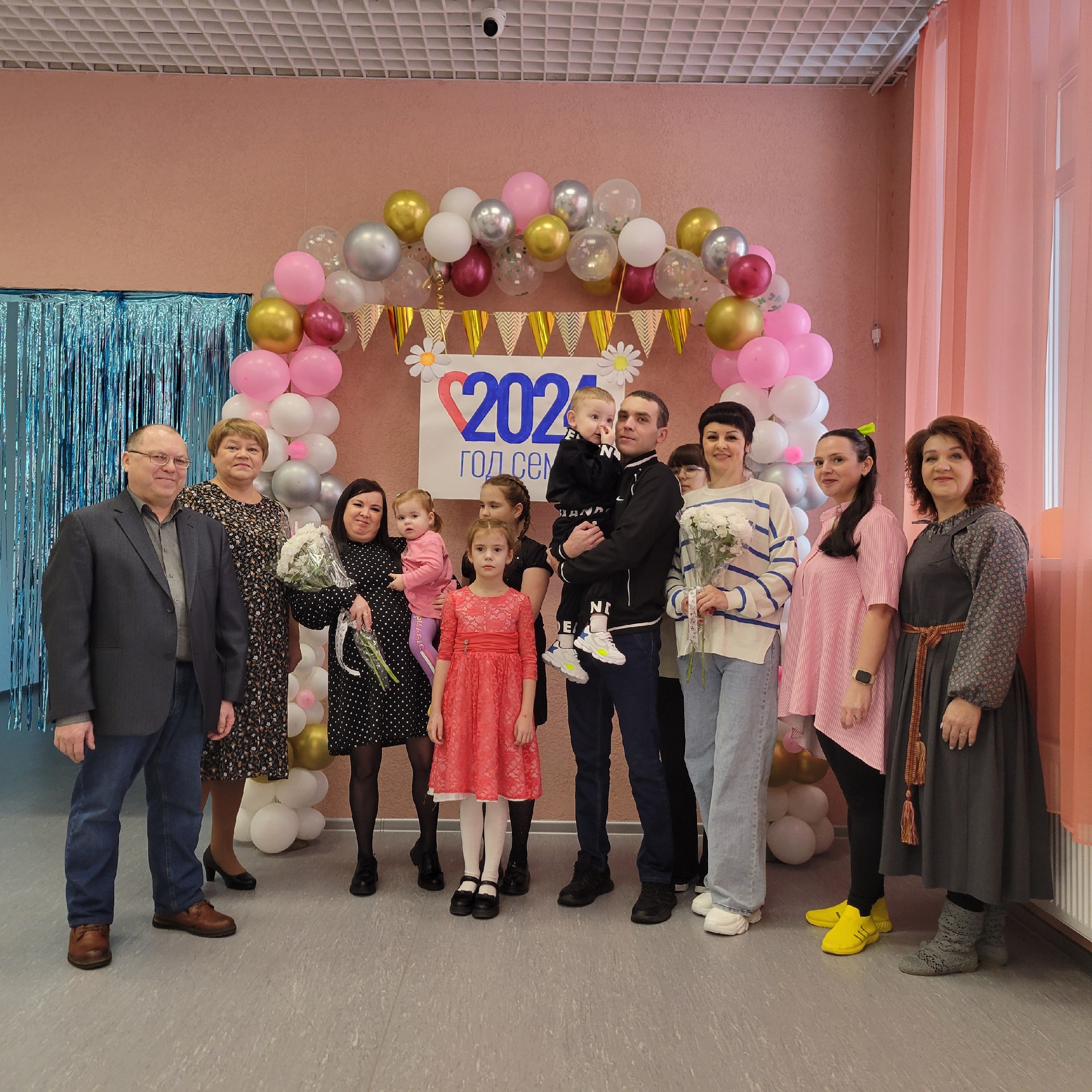 Торжественное открытие Года семьи в Жешартском доме культуры..