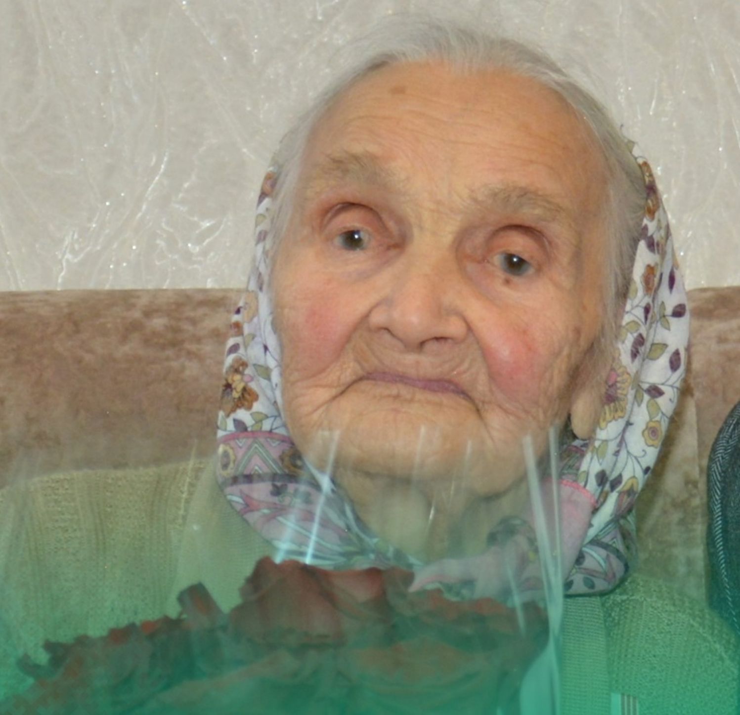 Сегодня свой 100 - летний юбилей отмечает жительница с. Усть-Вымь – Анна Алексеевна Быкова!.