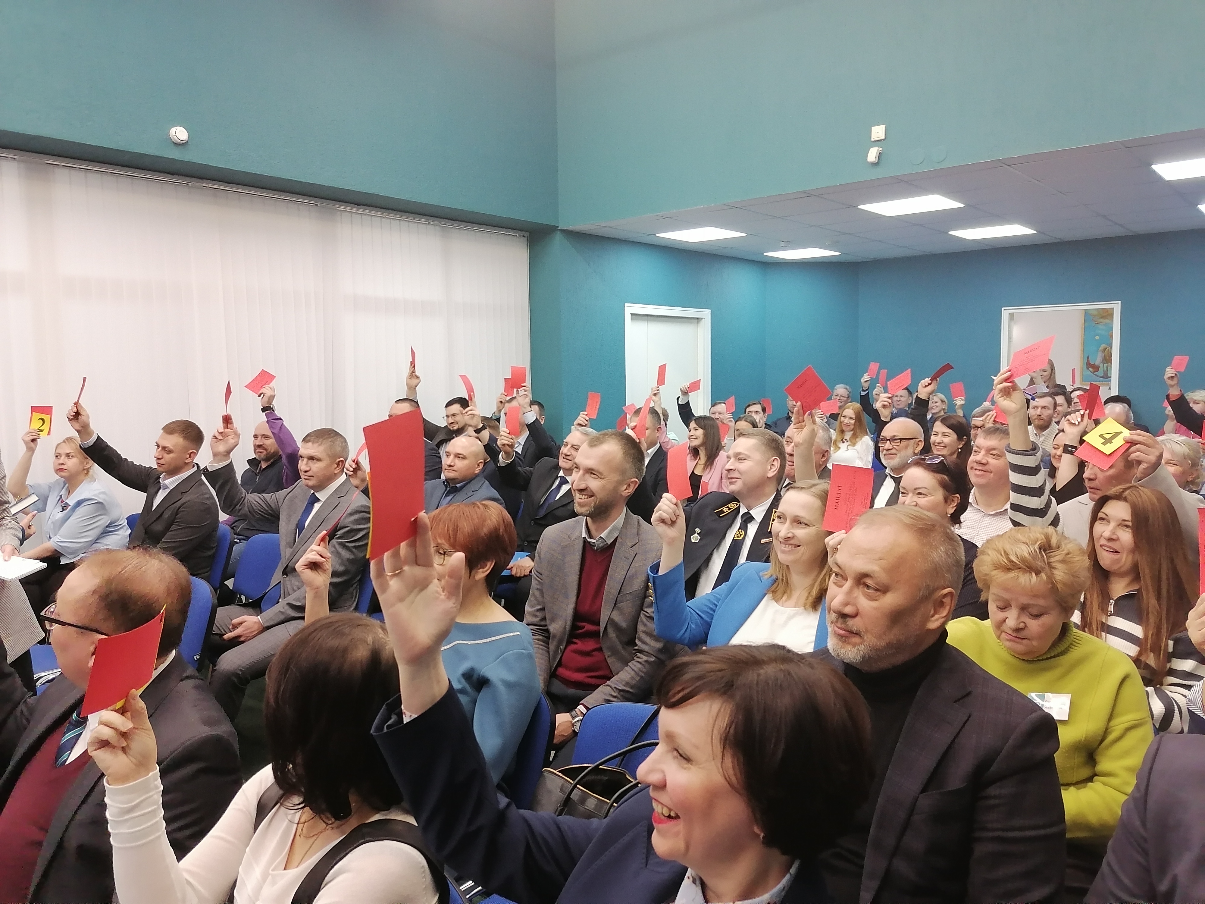 Руководителем Торгово-промышленной палаты Коми избран Юрий Колмаков.